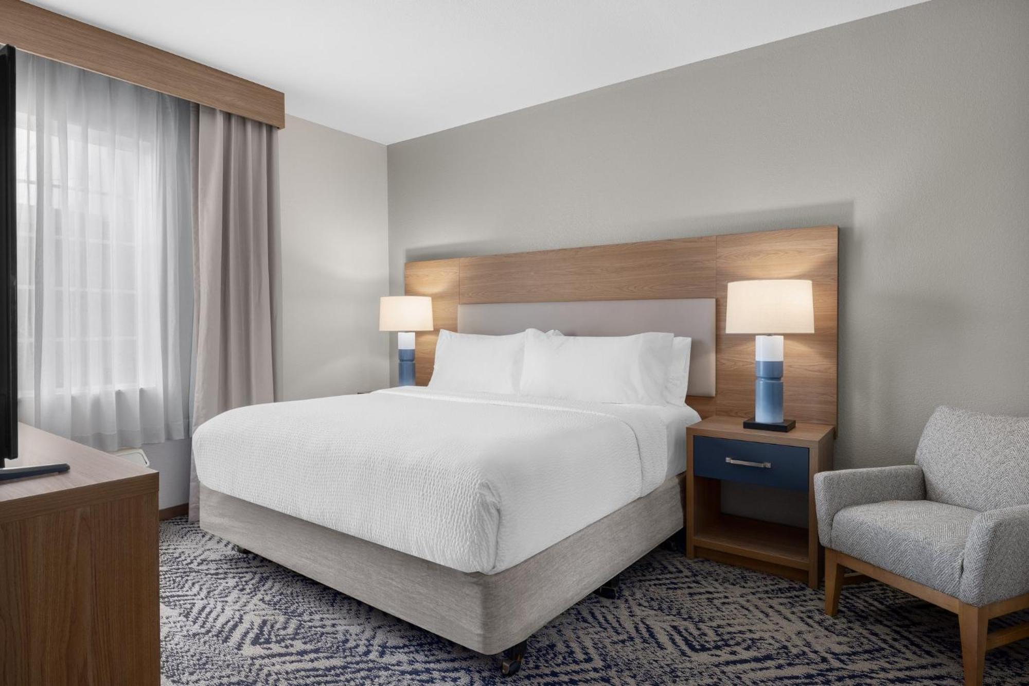 Candlewood Suites Alexandria By Ihg Exterior foto