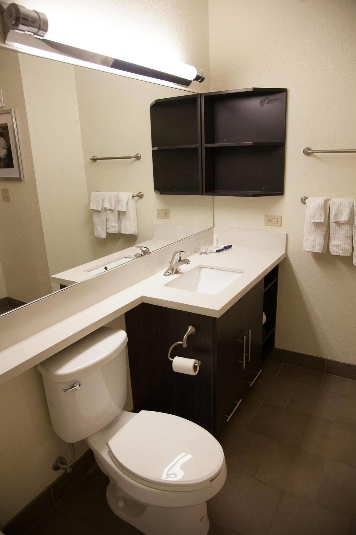 Candlewood Suites Alexandria By Ihg Exterior foto